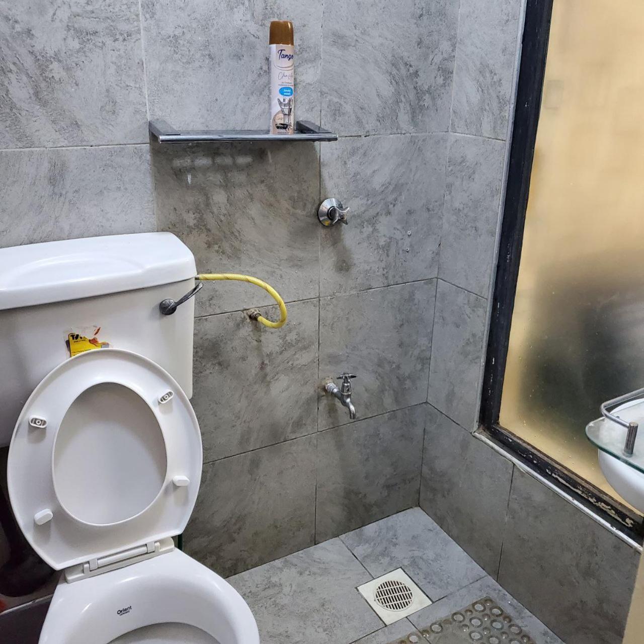 Lovely & Cozy Compact Studio Near Airport With Rooftop View Apartment Nairobi Luaran gambar